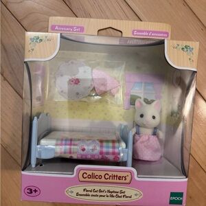 Calico Critters Floral Cat Girl's Naptime Set